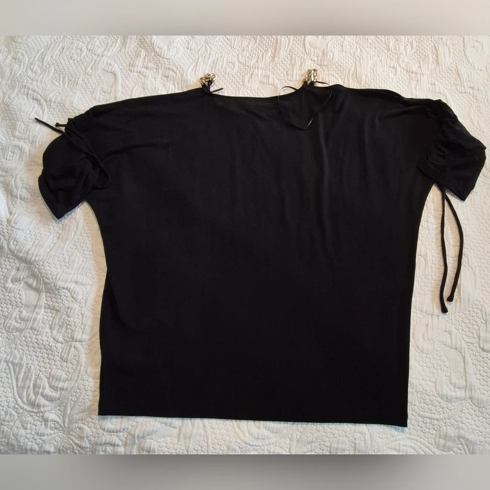 Michael Michael Kors black Small cold shoulder ruched sleeve liquid knit shirt - Picture 5 of 9